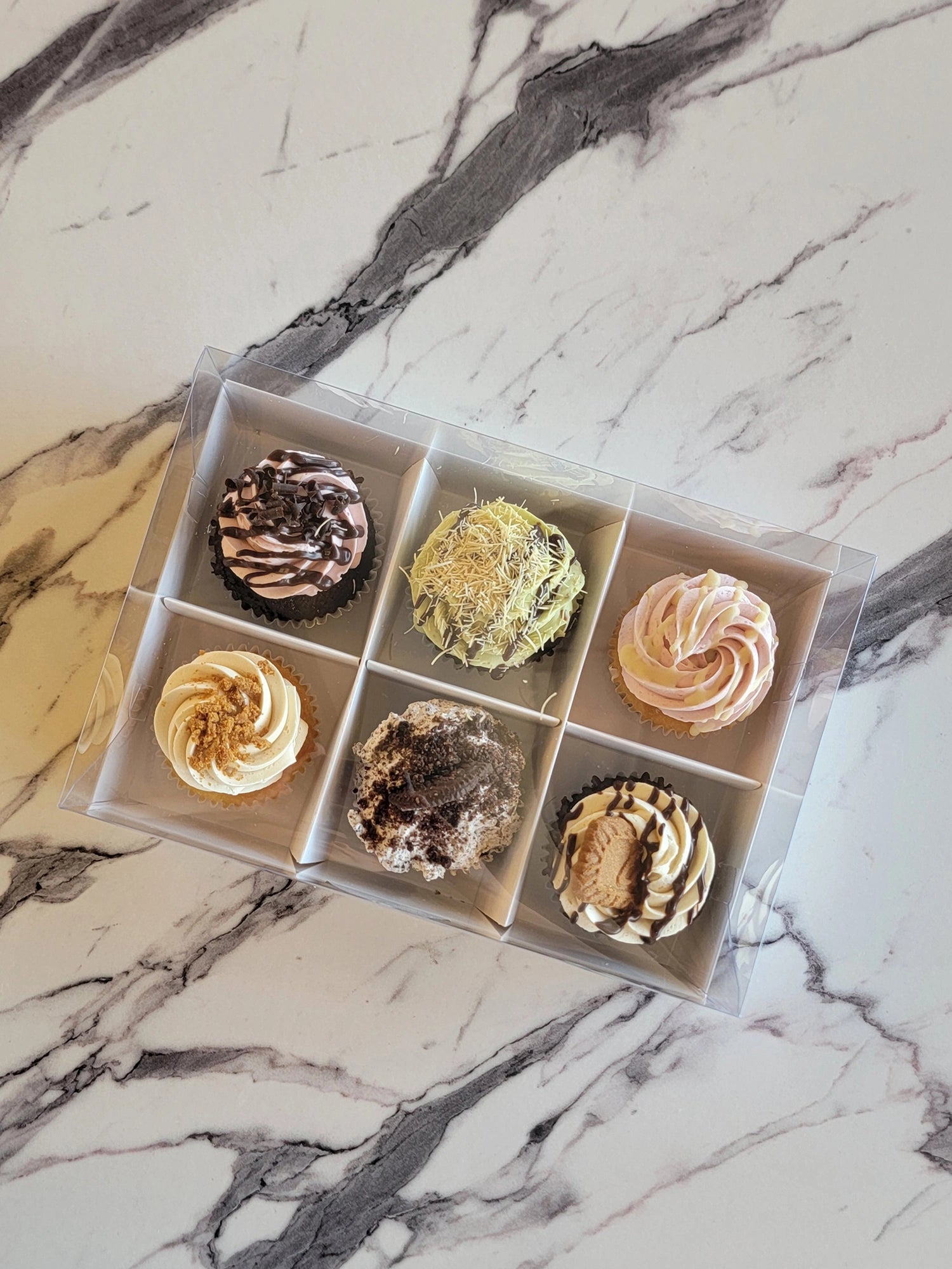 Box of 6 Assorted Gourmet Cupcakes